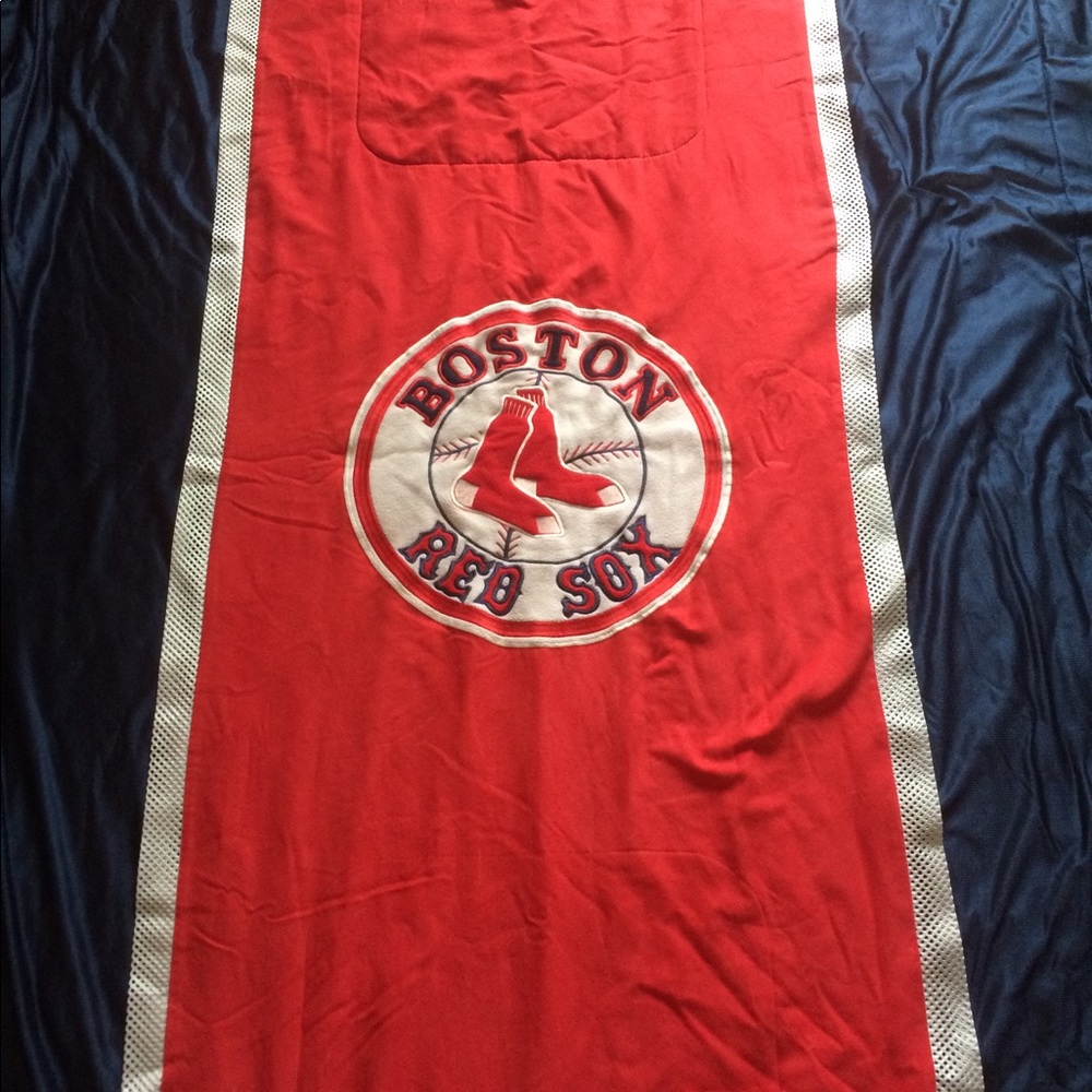 BOSTON RED SOX COMFORTER